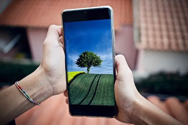 The Impact of 5G on Smartphone Performance and Usability